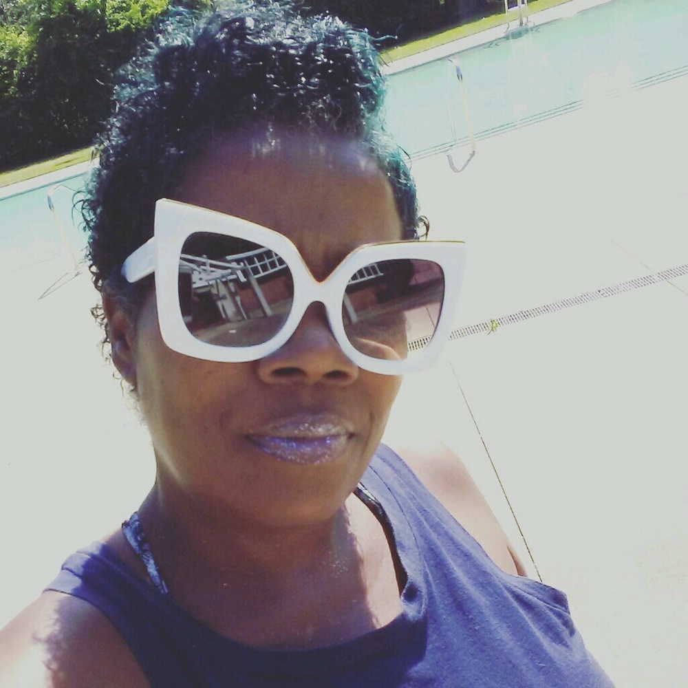 Meet your Posher, Kimberly